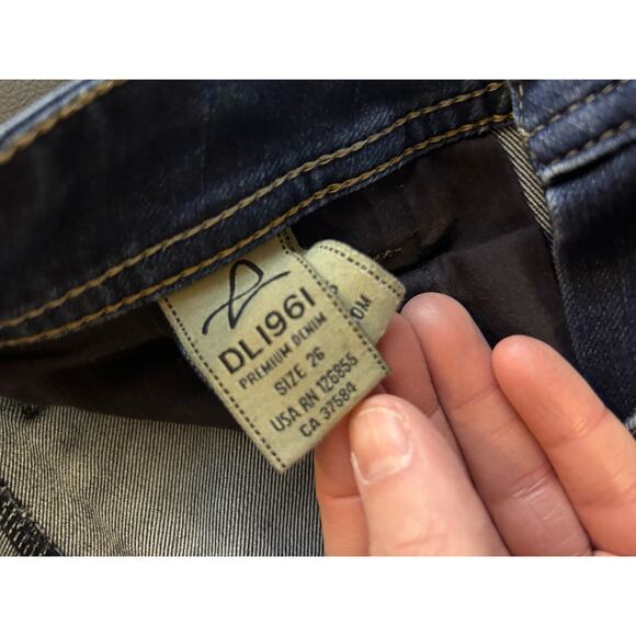 DL1961 Premium Denim Size 26 RN 126855 Ankle with Zipper Designer Luxury - Picture 7 of 10